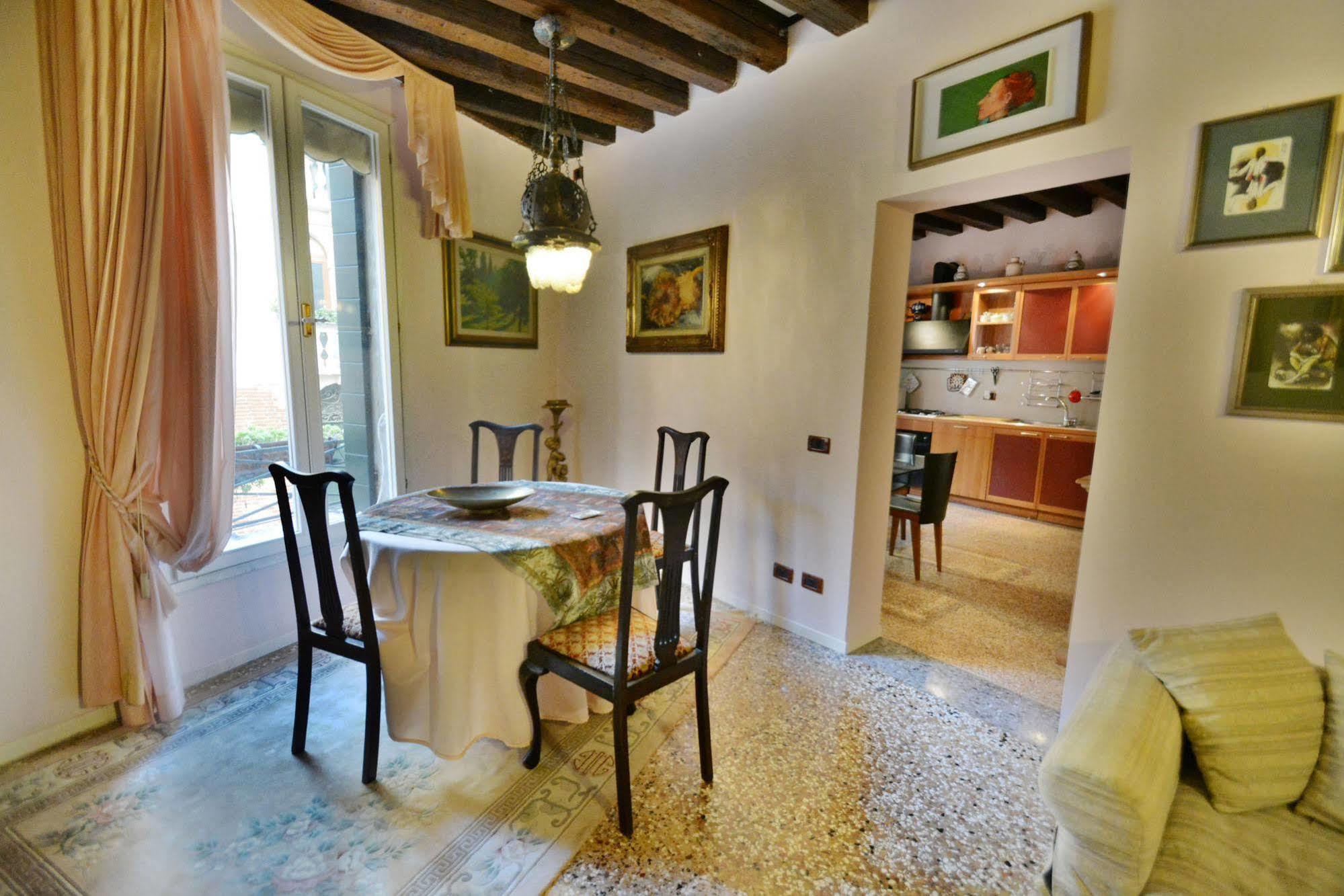 דירות ונציה Ve.N.I.Ce. Cera Casa Del Sol מראה חיצוני תמונה