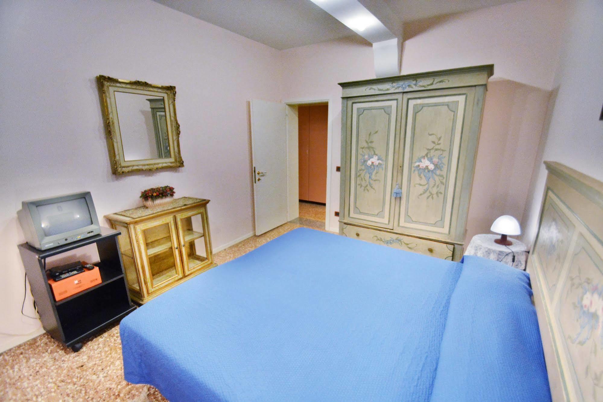 דירות ונציה Ve.N.I.Ce. Cera Casa Del Sol מראה חיצוני תמונה