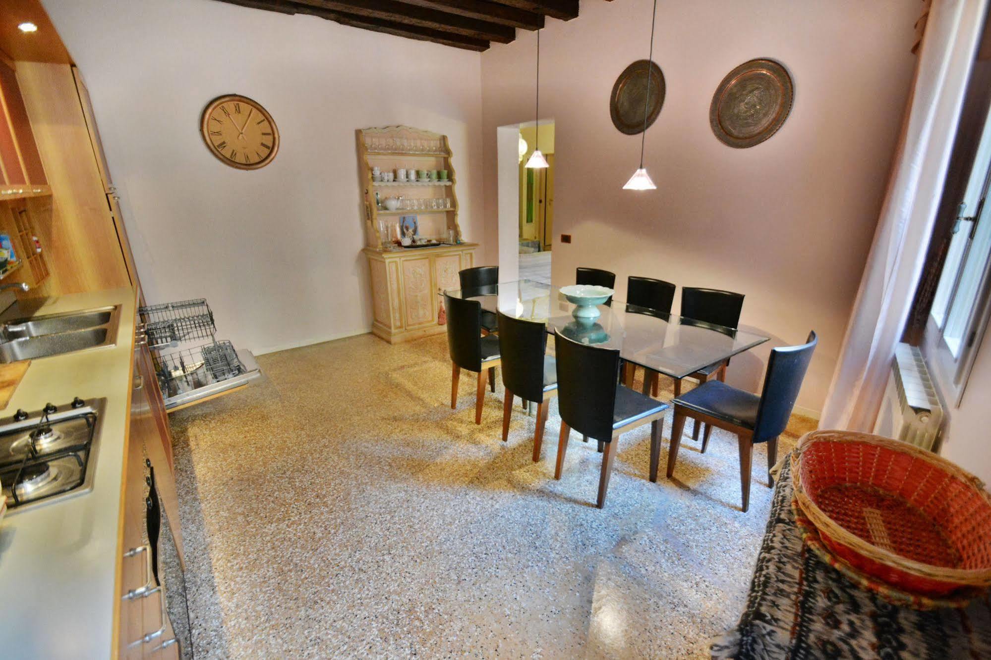 דירות ונציה Ve.N.I.Ce. Cera Casa Del Sol מראה חיצוני תמונה